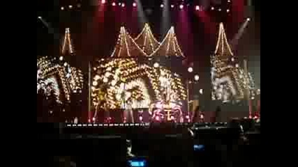 Christina Aguilera - Back To Basics - Concert
