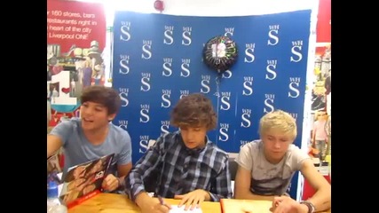 One Direction - Разписват книгата Dare to Dream в Ливърпул