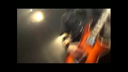 Papa Roach - Between Angels And Insects [ Live And Murderous In Chicago 2005 ]