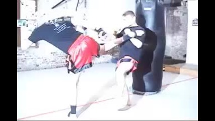 Muay Thai Training - Kicks