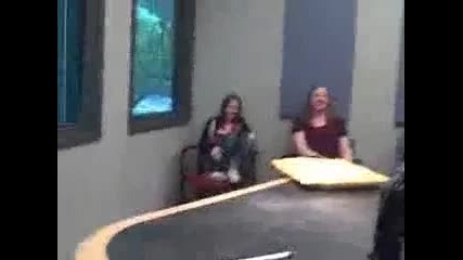 Justin Bieber behind the scenes! 