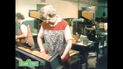 How they make crayons ( Sesame Street)