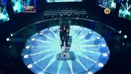 A'cian - Stuck @ Music Bank (28.09.2012)
