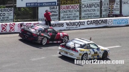 Mazda Rx - 7 vs Nissan 240sx Drift Battle 