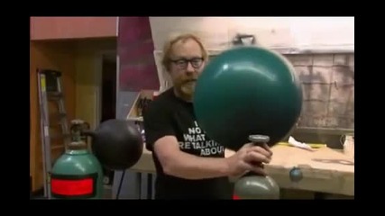 Mythbusters - Helium and Sulfur Hexafluoride