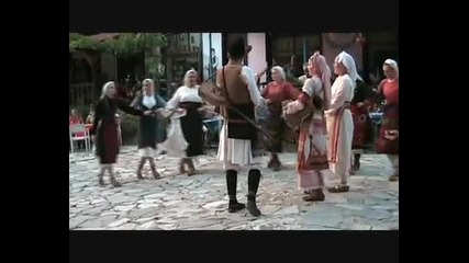 Балкански песни и танци