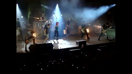 Paramore Misery Business @ Live Porto Alegre Brazil 2011 