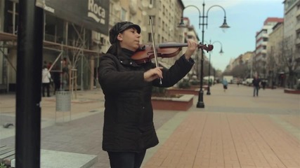 Sofia Street Music - Моцарт - Турски марш - кавър на Дани цигулка