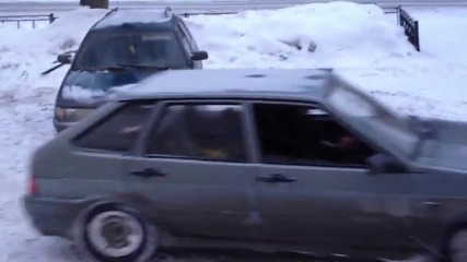Зимно паркиране по руски