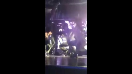 Britney Spears till the world ends live in las vegas 2 