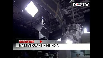 Силно земетресение в Непал и Северна Индия