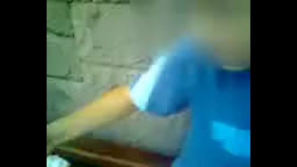 Луд перничанин - Загубете 5 секунди от живота си :d