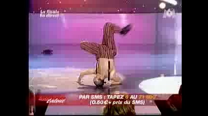 Incredible French Break Dance Smurf Salah