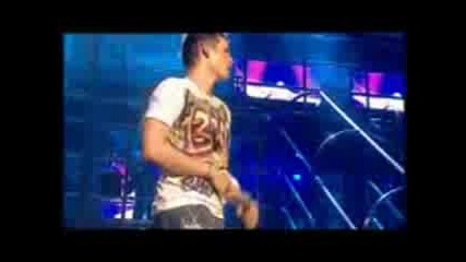 Blue - Breathe easy from Wembley