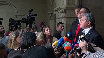 ИТН получи папката с третия мандат, започва преговори за кабинет от утре