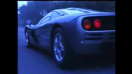 Mclaren F1 vs Bugatti Veyron ---- the real Test