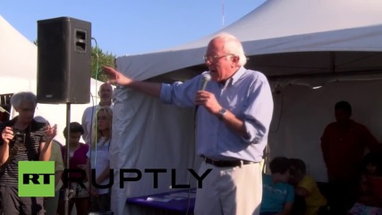 USA: Bernie Sanders calls for immigration policy reform at Latino Heritage Festival