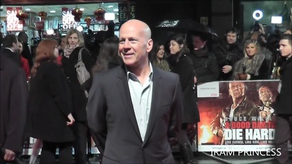 Звездата Брус Уилис в Лондон на премиерата на филма си Умирай Трудно: Денят Настъпи (2013)
