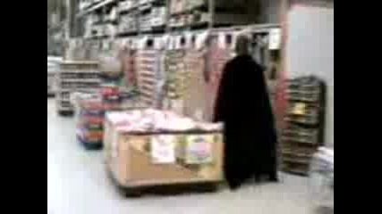The Dark Knight (a.k.a. Batman) Goes Shopping.3gp