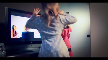 Ivana Selakov - Mesec dana - (official Video)