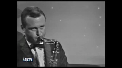 Astrud Gilberto and Stan Getz The Girl From Ipanema - 1964 