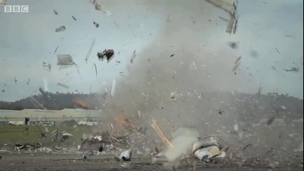 Top Gear-взривяване на Каравана