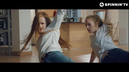 Bjonr - Fade Into You Ft. Tom Bailey ( Official Music Video)