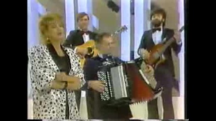 Lepa Lukic - Caj za dvoje.avi