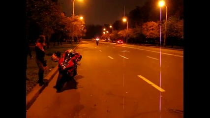Ето как карат руснаците на пътя ! 