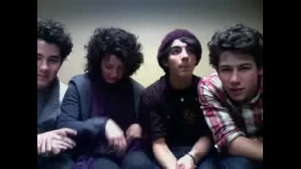 Jonas Brothers' Live Chat (1_18_09) - Part 13