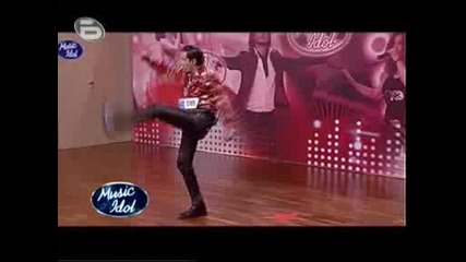 Music Idol 3 : Холивудската Усмивка - Марин Добрев