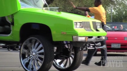Gotta Be 28's _ Train Horns- Texas Relays 2011 Series