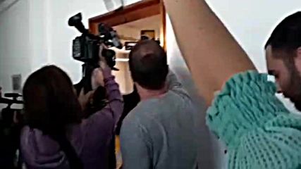 Обвиненият в педофилия Христо Радев влиза в съдебната зала