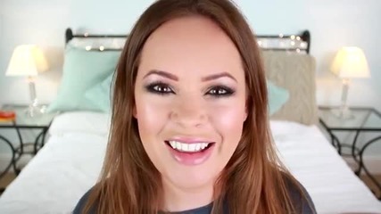 Уроци по грим - (urban Decay Naked Palette) Mila Kunis Smoky Makeup