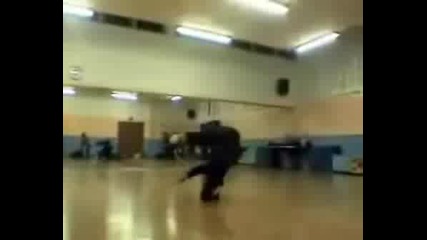 Insane Extreme Breakdancing - Best In The World.avi