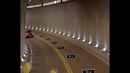 Extreme Looping Werbespot Spot im Tunnel Top Gear Style