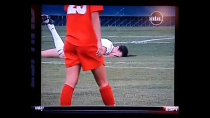 Cat Fighting during woman s football match - Worst fouls eve 
