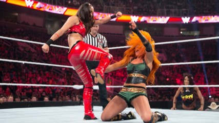 Charlotte Flair & Becky Lynch vs. The Bella Twins: Monday Night Raw, Aug. 3, 2015 (Full Match - WWE Network Exclusive)