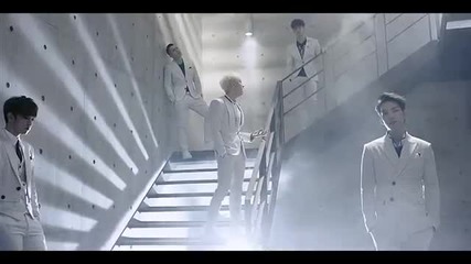 Cross Gene - Eoryeodo'm a man
