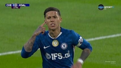 Chelsea with a Spectacular Goal vs. Tottenham Hotspur