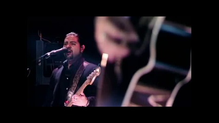 Train Ft. Нора - Shake
