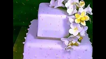 Торти с цветя и плодове 