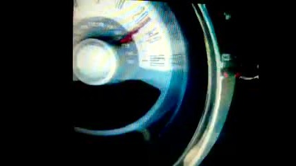 kak se kara ford mustang!!!!!!!!!!!