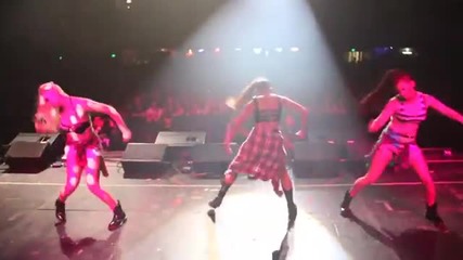 Kat Graham - Put your graffiti on me *life*