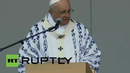 Ecuador: Pope Francis holds open-air mass in Quito