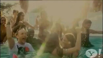 David Guetta feat. Akon - Sexy Bitch
