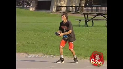 Шега в парка с въртолет - Скрита камера