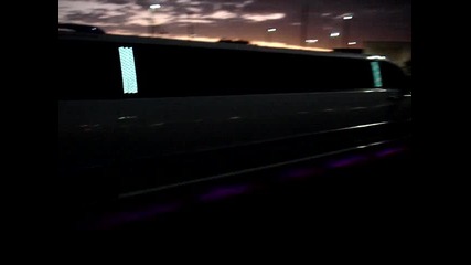 Мега свежата Лимузина Infiniti Qx56 