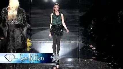 fashiontv Ftv.com - New Years Looks - Sex Kitten 