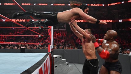 Seth Rollins vs. Bobby Lashley vs. Dean Ambrose - Intercontinental Championship Triple Threat Match: Wal3ooha, 17 Januar